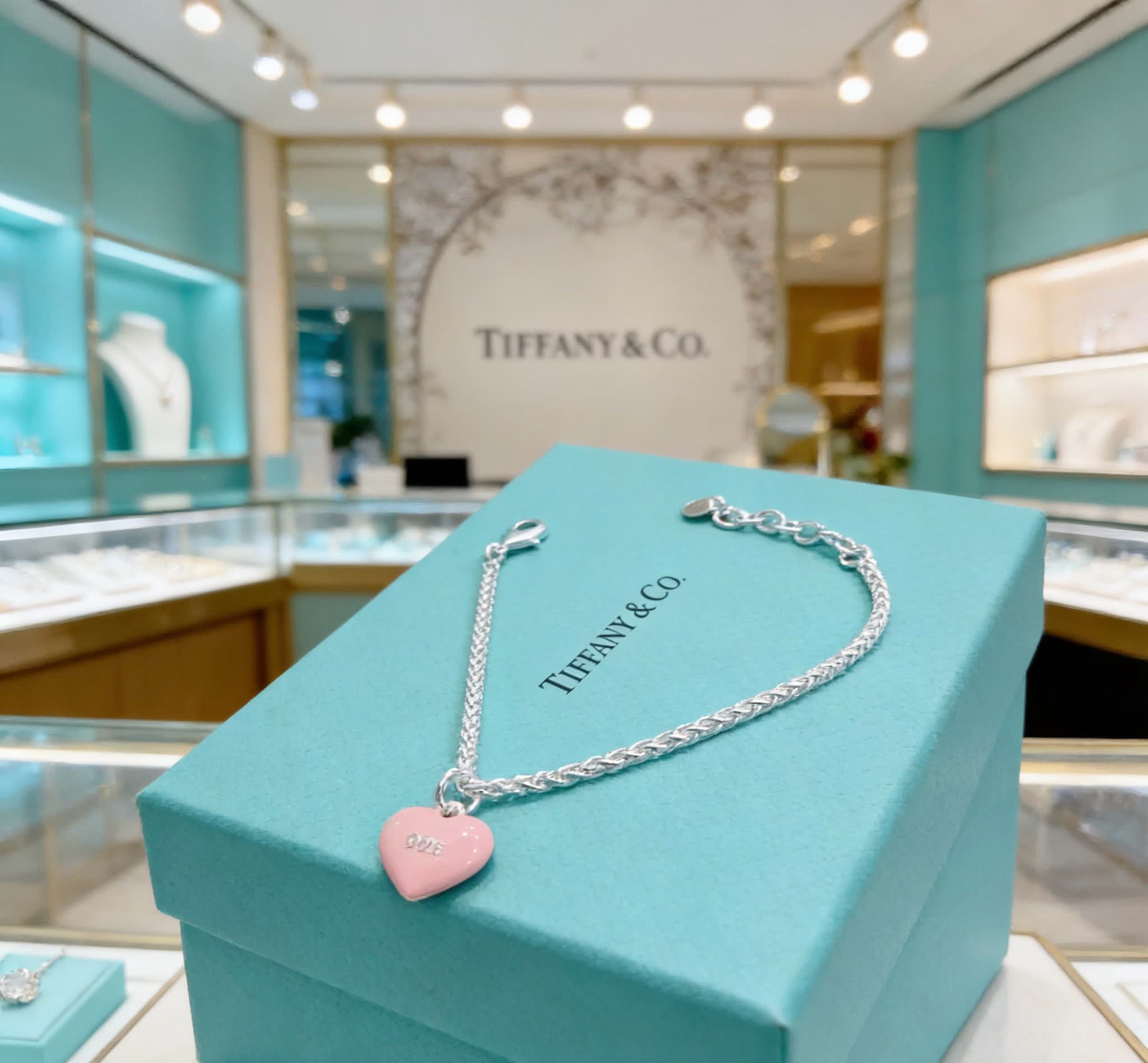 Tiffany & Co. Sterling Silver Heart Tag Bracelet